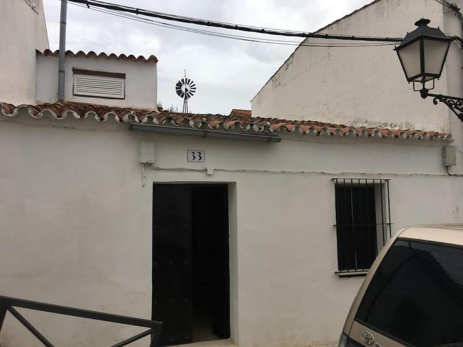 Agradable Casa Rural Con Suelos De Madera Santa Olalla del Cala Exterior photo